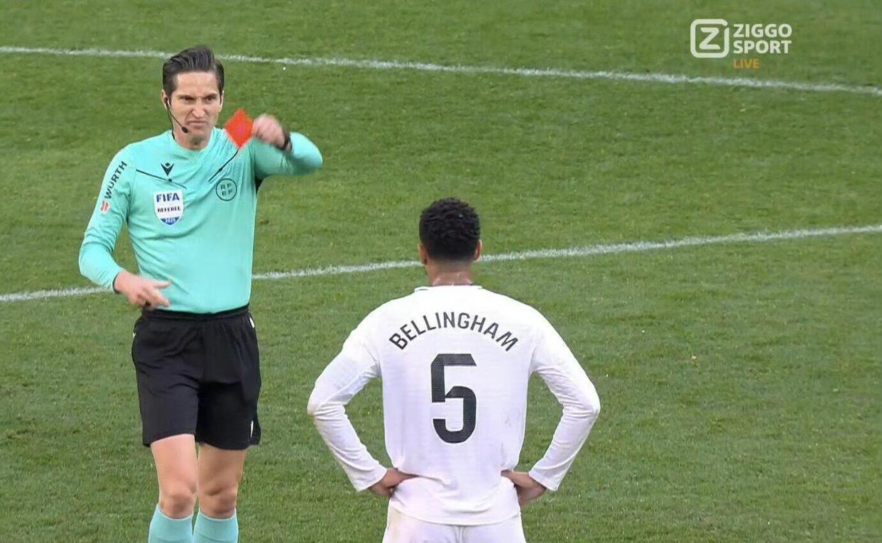 关于贝林厄姆重伤倒地，德布劳内全队围拢祈祷，场面感人的信息